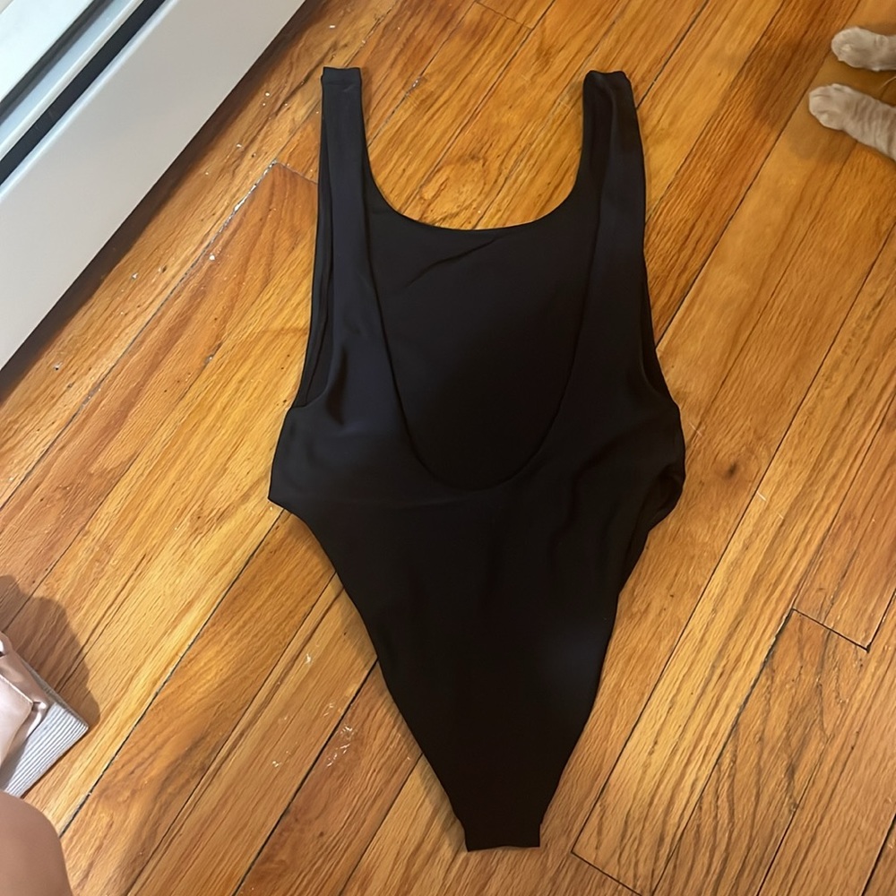 Aerie black low cut one piece swimsuit - Picture 3 of 5